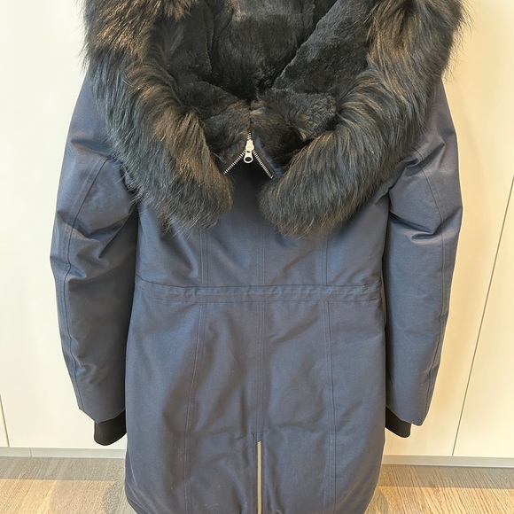 Mackage Women’s Xxs like new parka - Picture 2 of 4